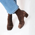 Isaline | Botines elegantes con tacón cuadrado