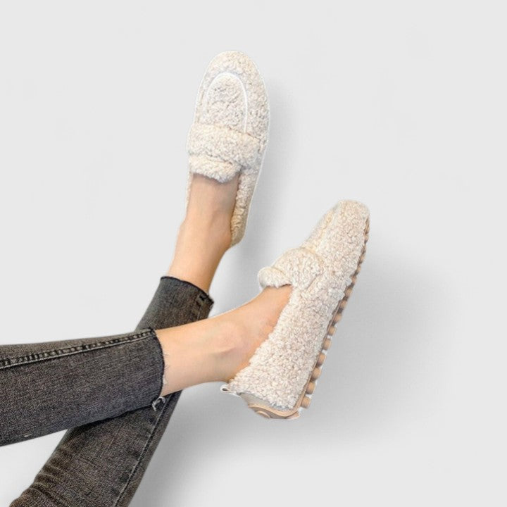 Zoe | Zapatillas Cálidas Elegantes