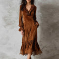Paloma · Vestido largo con volantes y detalles de encaje