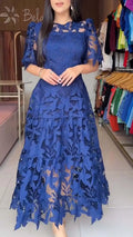Marisol · Vestido con detalles de encaje y estampado floral