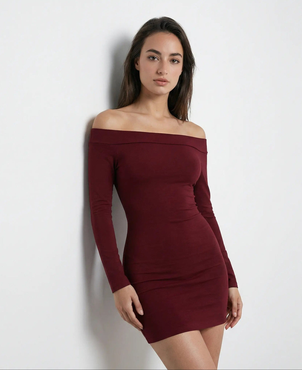 VELLUTO  - Vestido  Off-Shoulder Ajustado