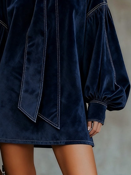 Trinidad | Vestido mini de terciopelo con lazada