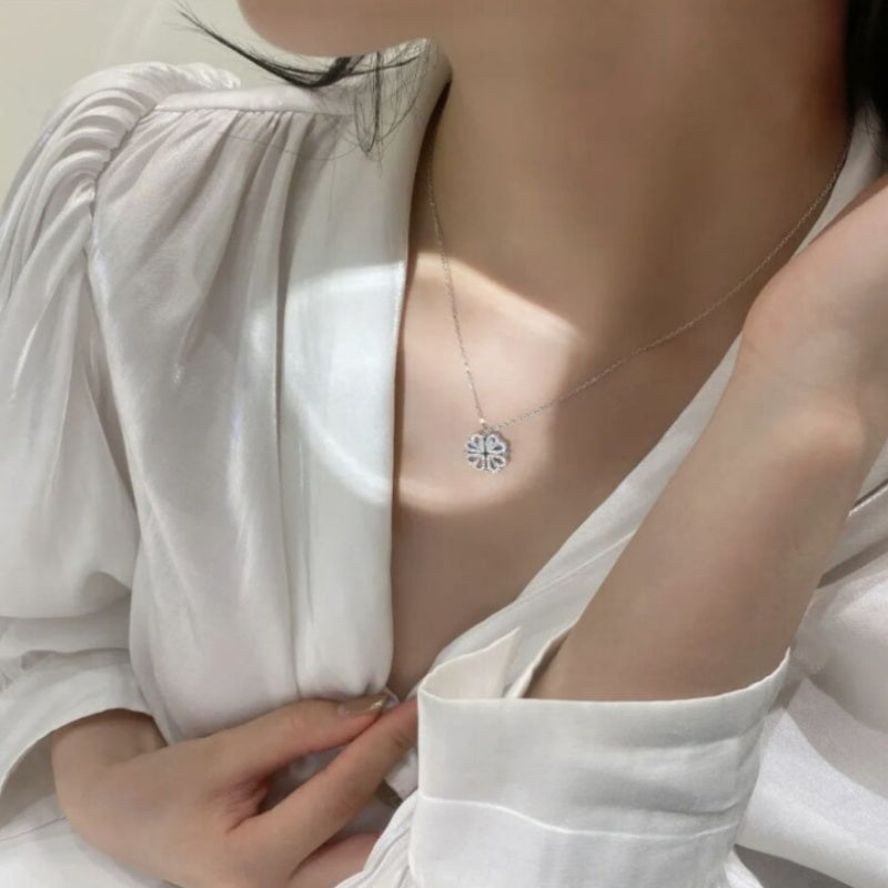 Collar de trébol de cuatro hojas con forma de corazón plegable magnético