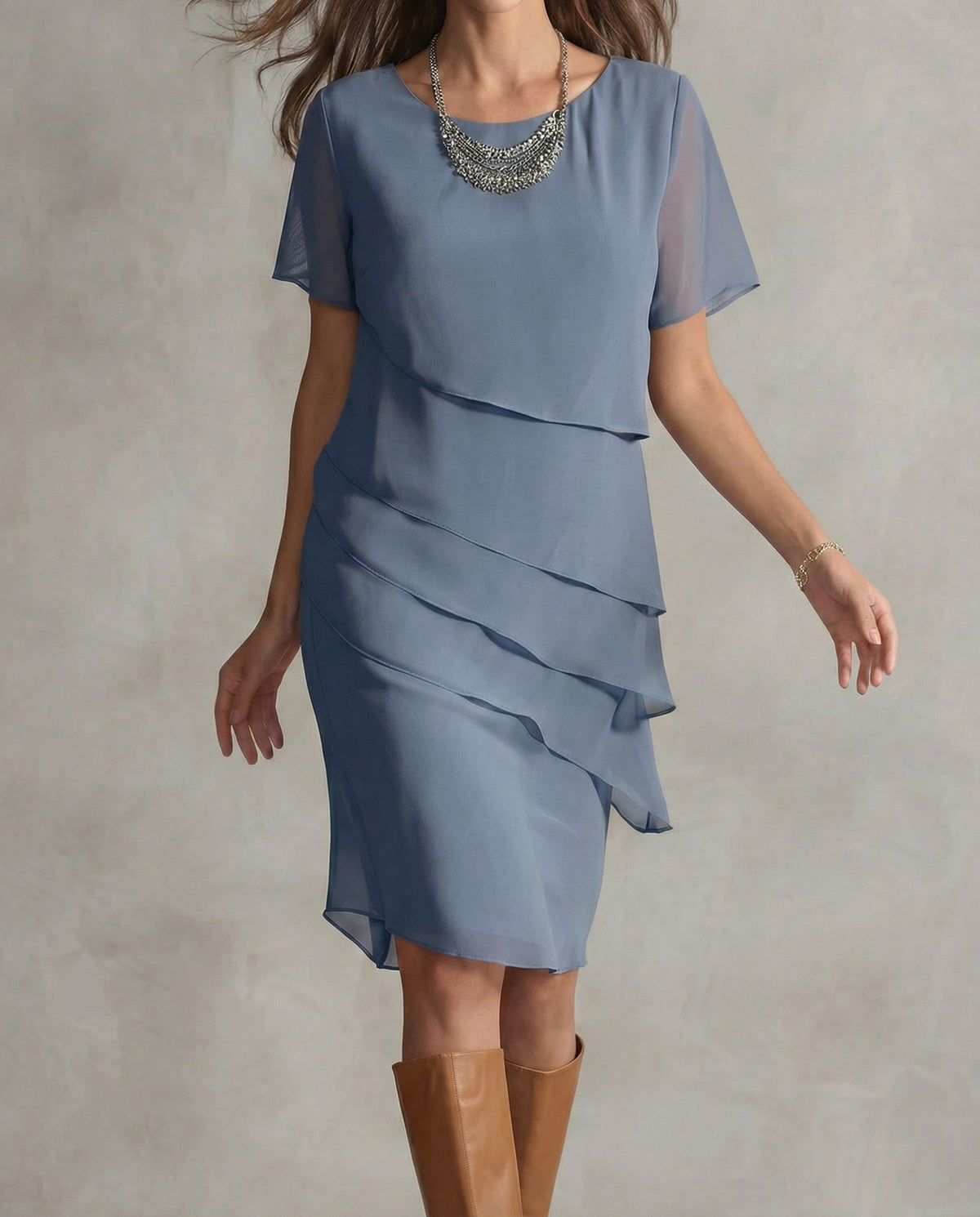 Kendra · Vestido elegante con cintura definida