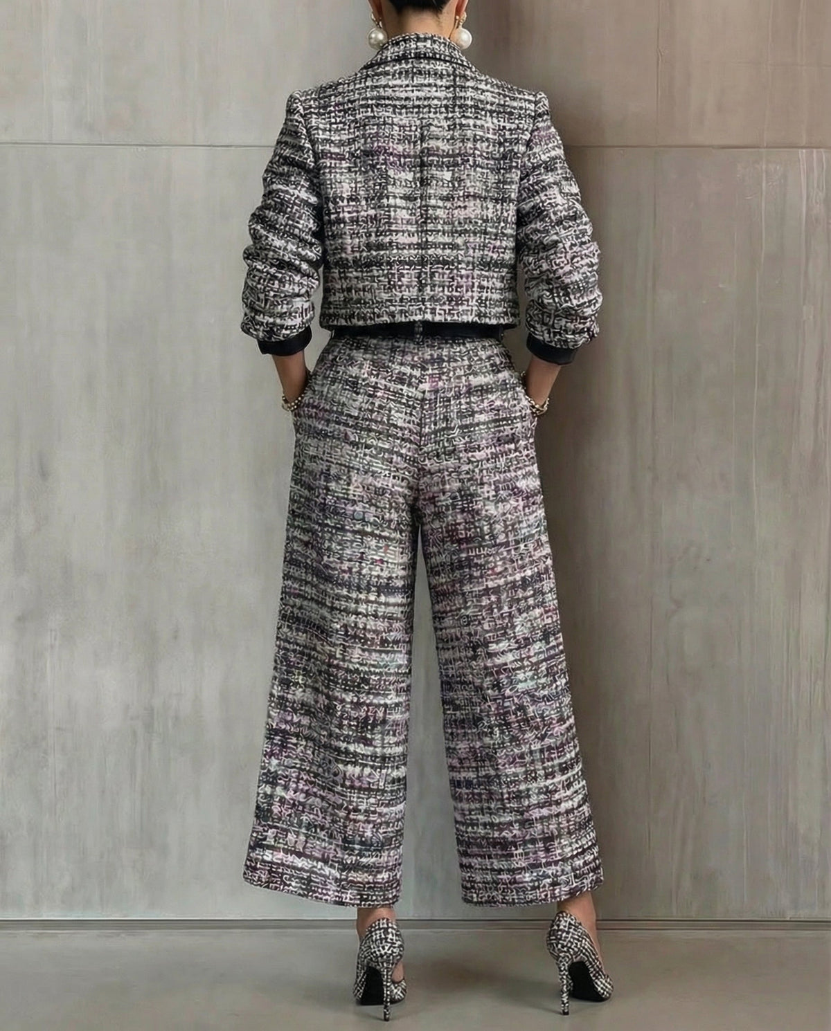 Manuela · Conjunto elegante con estampado de cuadros